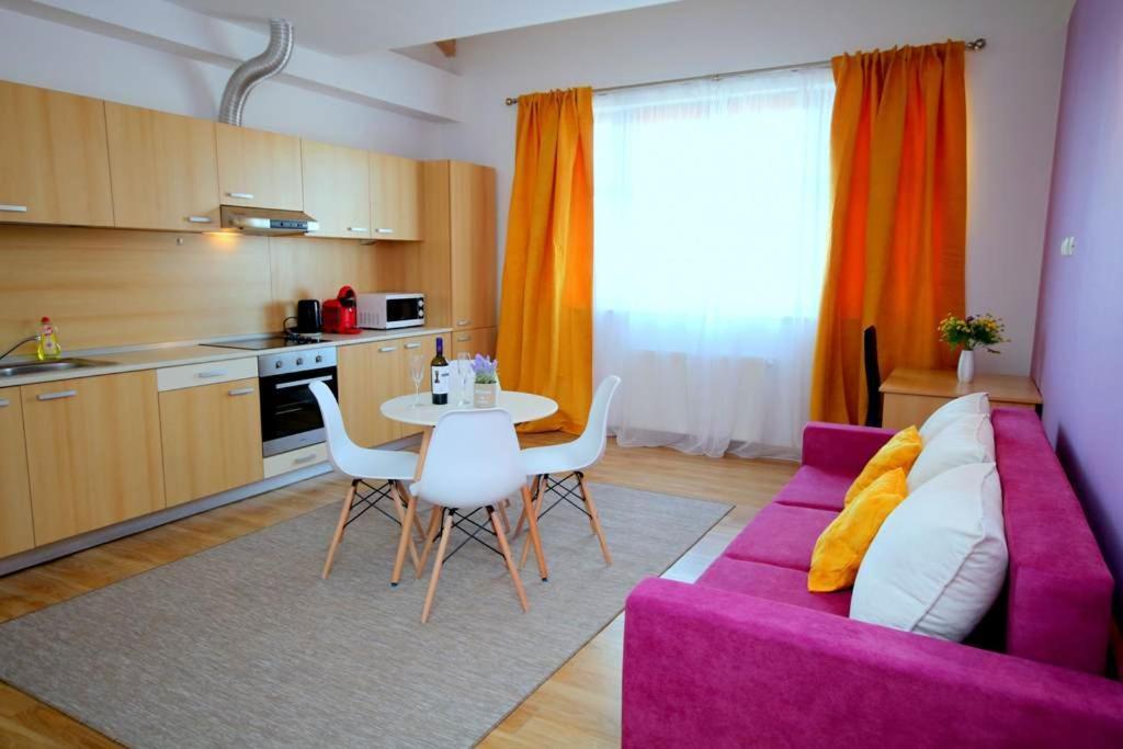 Flowers Apartments Timisoara Bagian luar foto