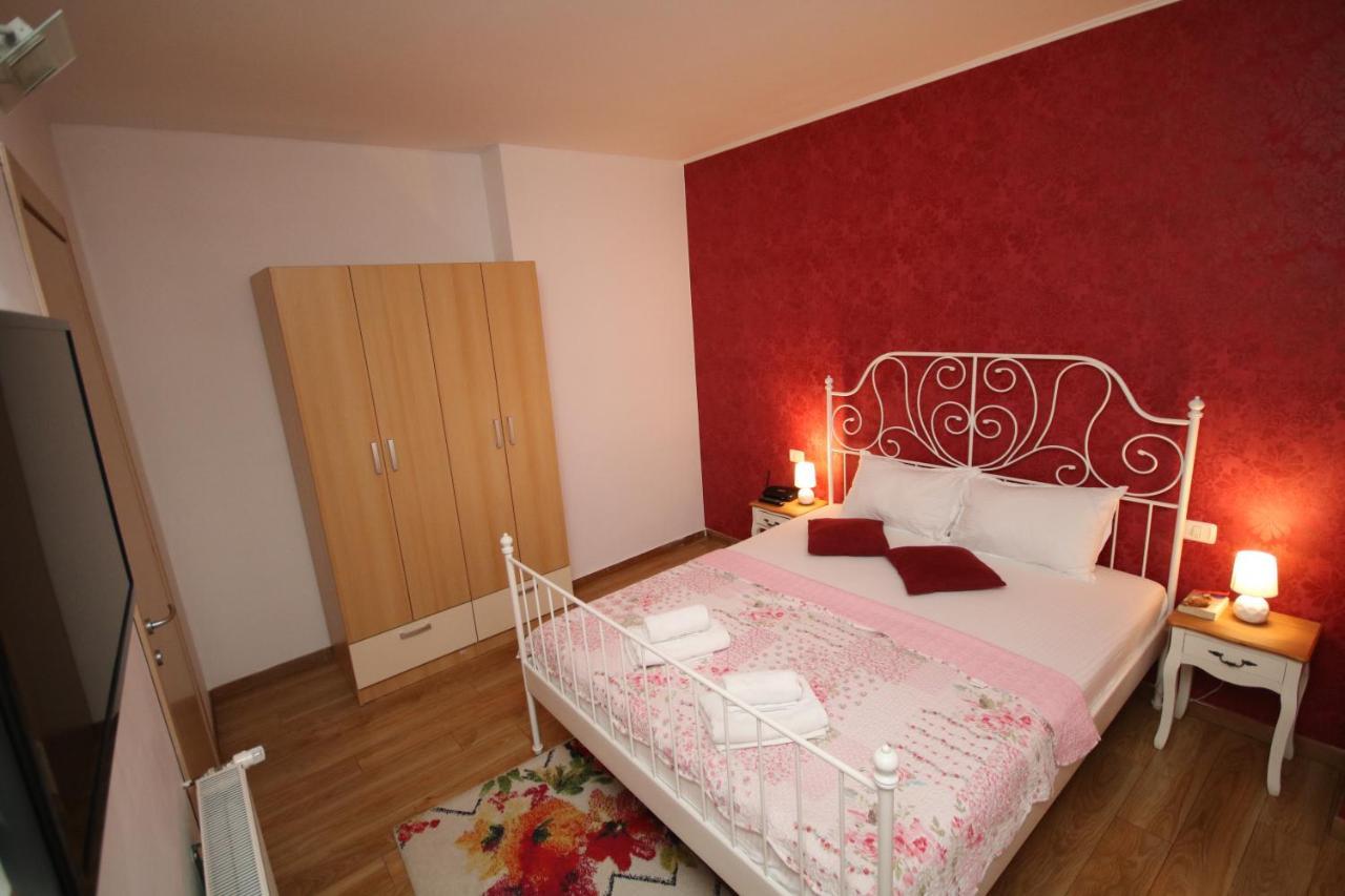 Flowers Apartments Timisoara Bagian luar foto